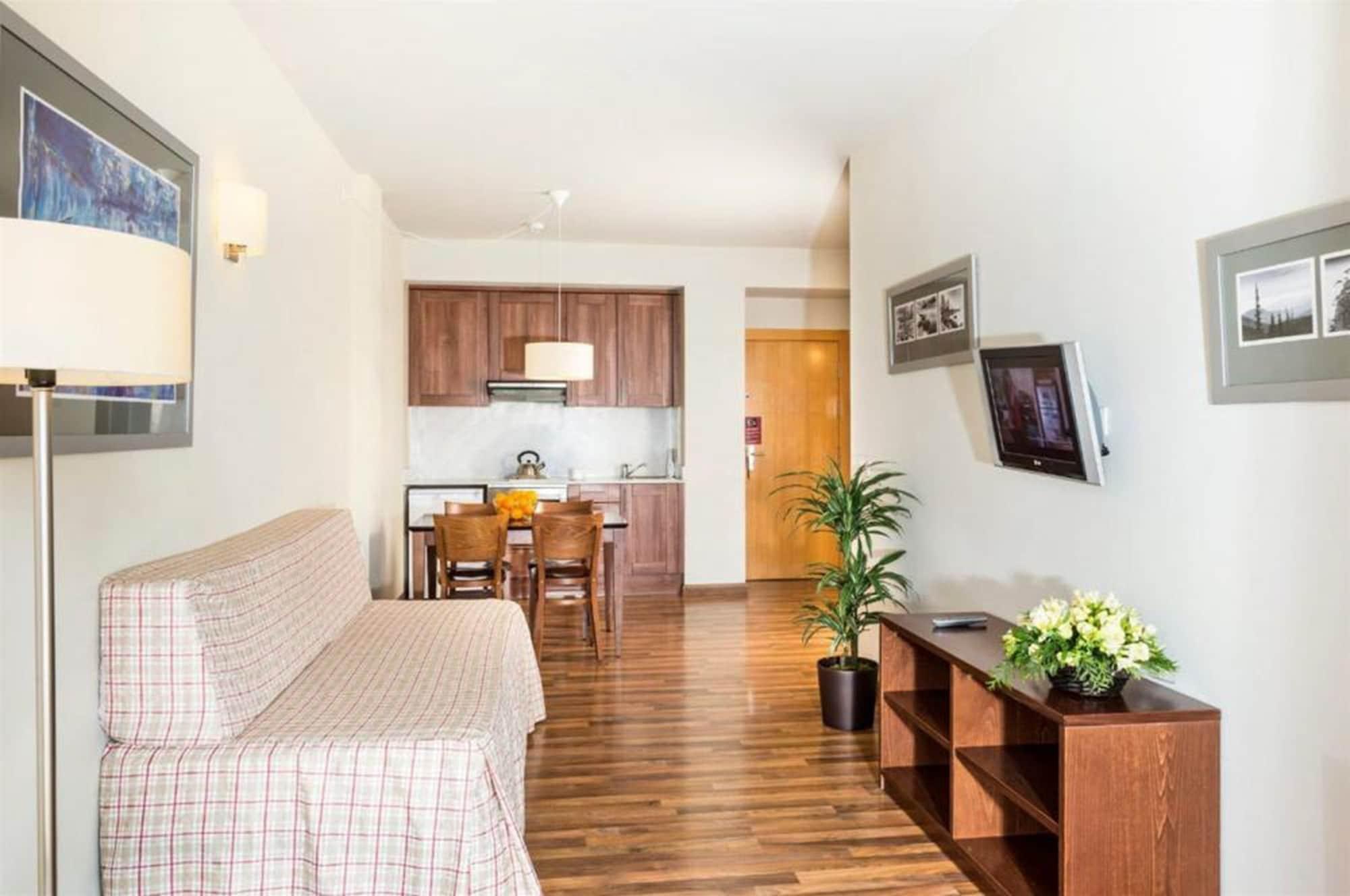 Guitart La Molina Aparthotel & Spa Экстерьер фото