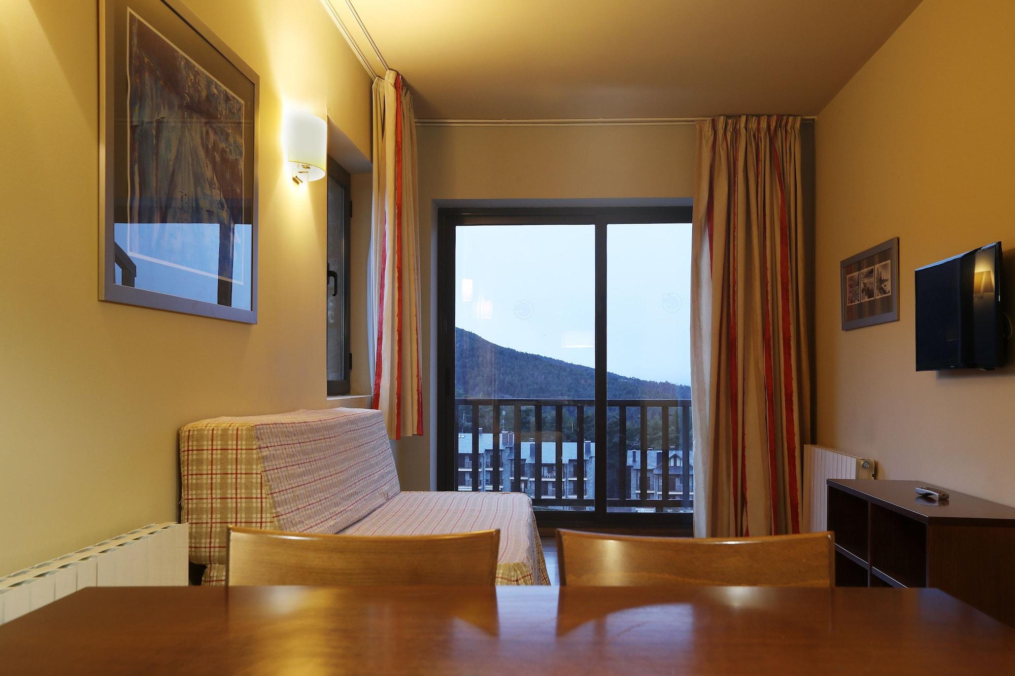 Guitart La Molina Aparthotel & Spa Экстерьер фото