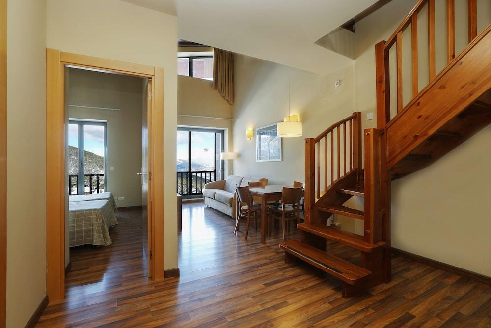 Guitart La Molina Aparthotel & Spa Экстерьер фото